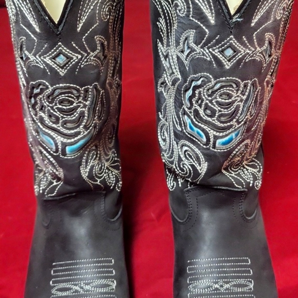 Black Leather Cowgirl Boots - Picture 2 of 7